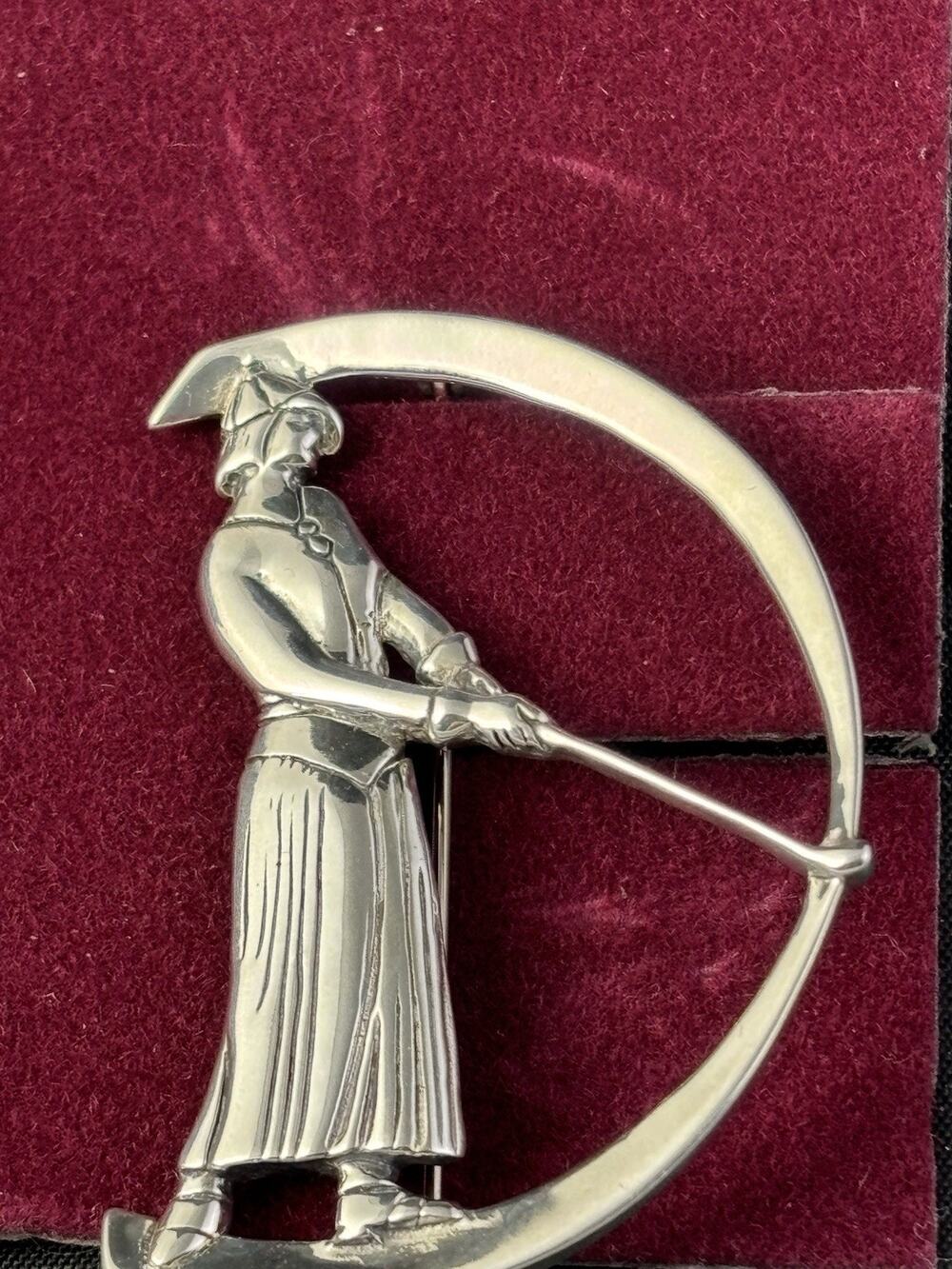 New Marked Museum Of Fine Arts MCM 925 Sterling Silver 8.11Gr Lady Golfer Brooch